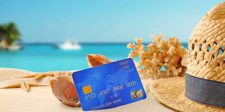 How to Choose the Right Credit Card For Travel in India?